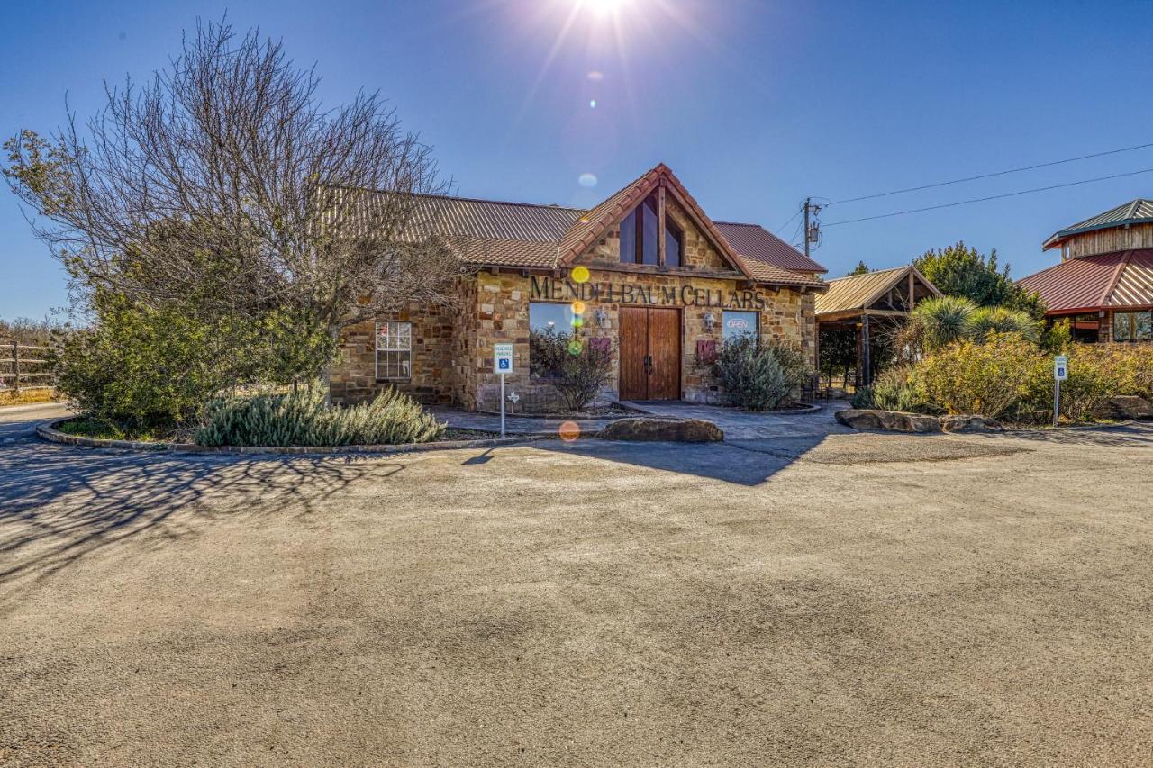 The Plum @ Mendelbaum Winery Guest Cabins Villa Fredericksburg Luaran gambar
