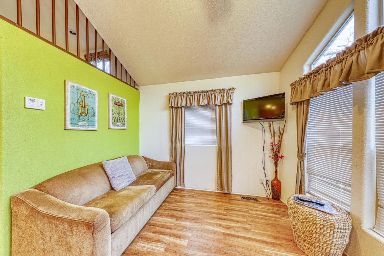 The Plum @ Mendelbaum Winery Guest Cabins Villa Fredericksburg Luaran gambar